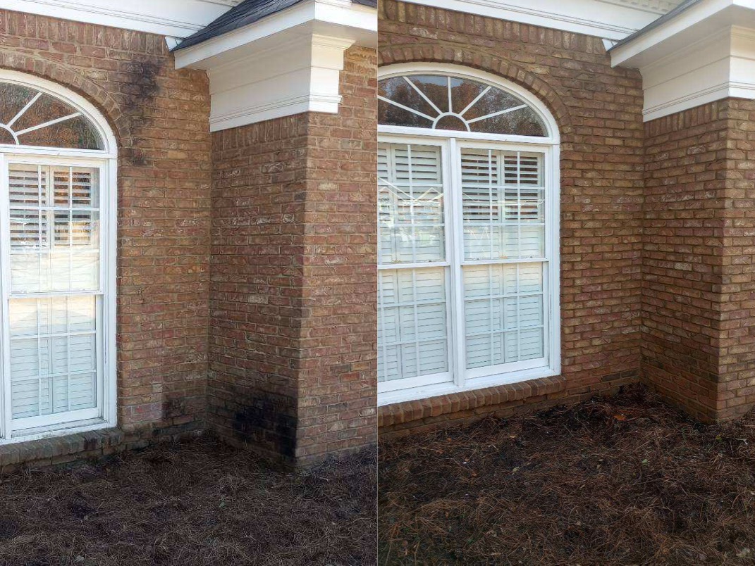 A’s Pressure Washing LLC recently completed a house washing and driveway cleaning project in the Garrett Pines neighborhood of Midland, GA